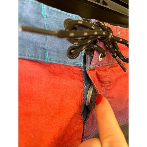 🐿️ Billabong Men’s Multicolor Board Shorts / Swim Trunks Size 34 - Picture 5 of 9